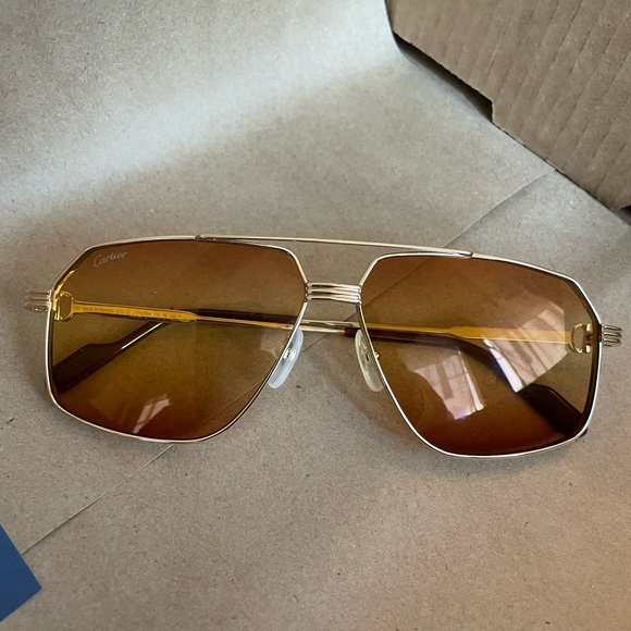 Cartier Men's Metal Aviator Sunglasses - Picture 4 of 9